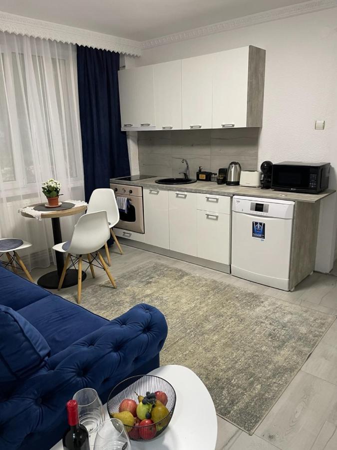 Escape Aparthotel Suczawa Zewnętrze zdjęcie